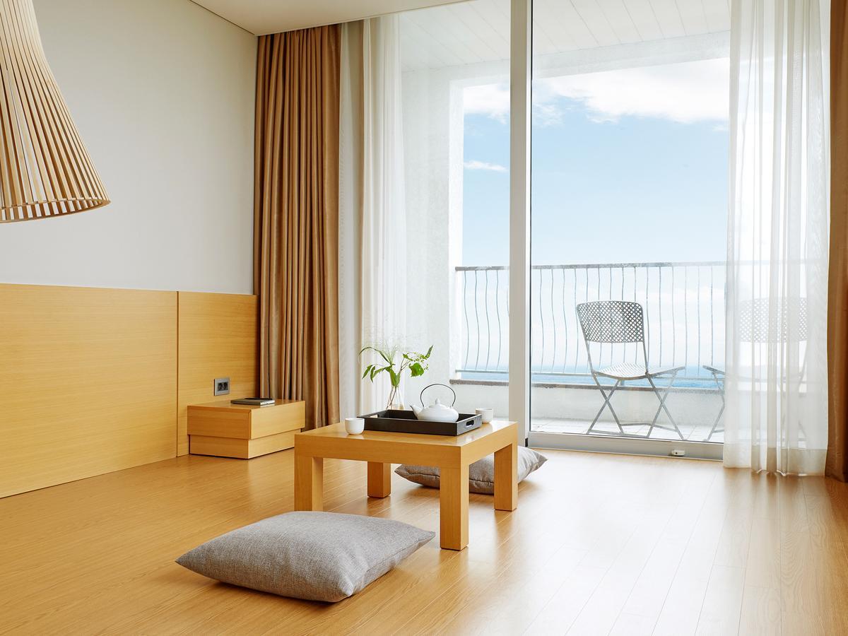 יאנגיאנג The Suites Hotel Naksan מראה חיצוני תמונה